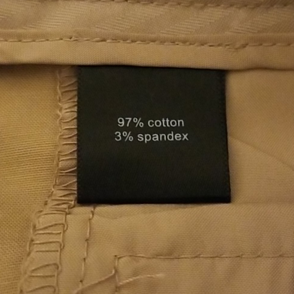 Tan shorts - Picture 5 of 8